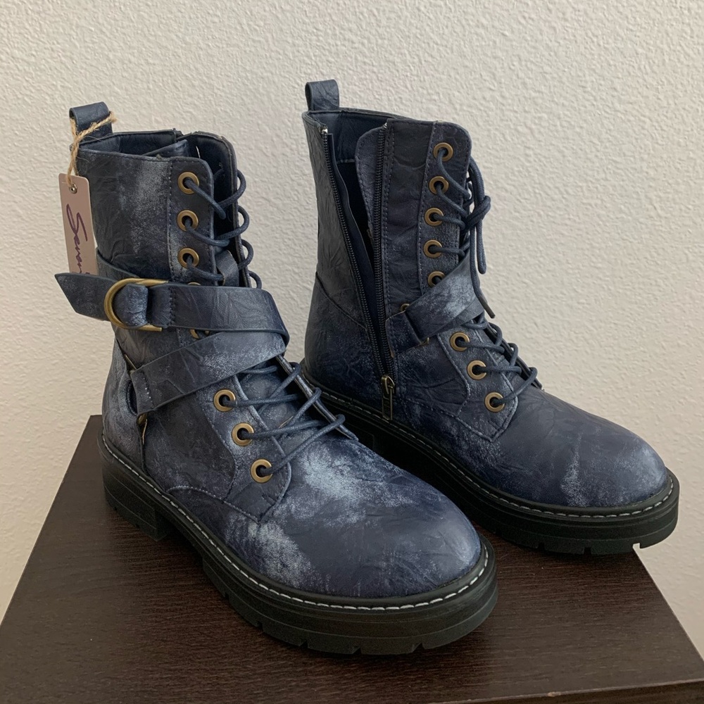 Combat boots Seven7